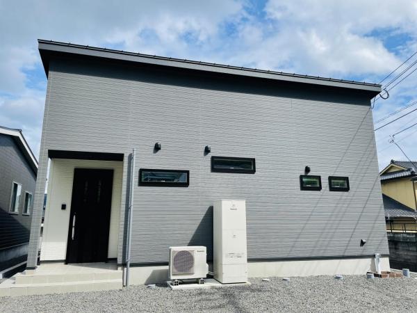 中古戸建 霧島市国分姫城南2861-1 JR日豊本線国分駅 2,180万円