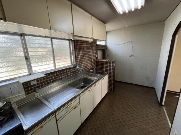 中古戸建 霧島市隼人町住吉2570番地4 JR日豊本線隼人駅 770万円