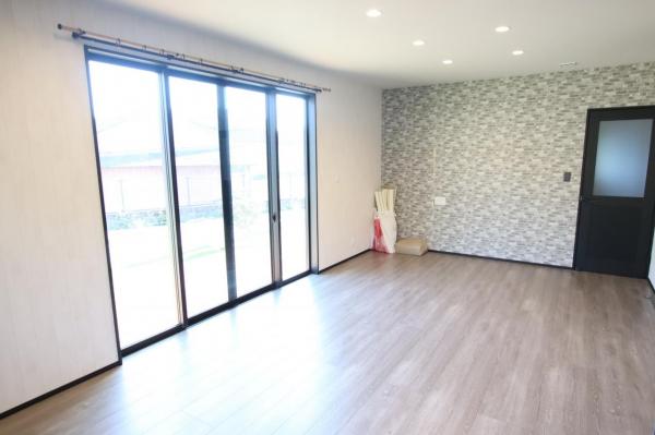 中古戸建 姶良市下名1124番地8 JR日豊本線帖佐駅 2,700万円