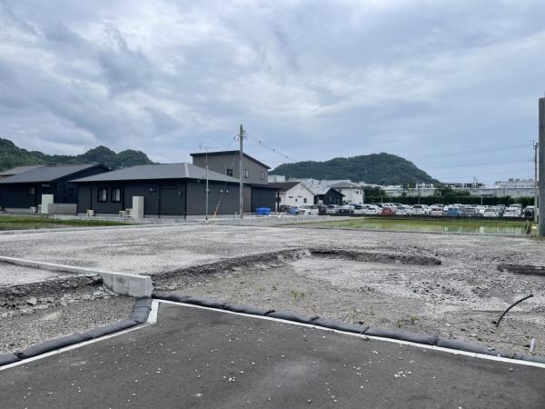 土地 霧島市国分名波町2350-3　B区画 JR日豊本線国分駅 1,010万円