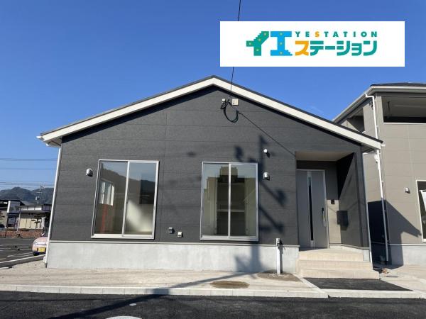 新築戸建 霧島市隼人町姫城３丁目170番の一部　2号棟 JR肥薩線日当山駅 2,480万円