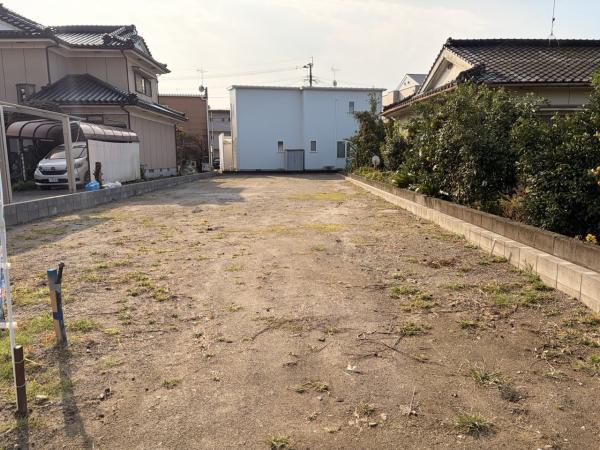 土地 霧島市国分中央６丁目1516番2 JR日豊本線国分駅 648万円