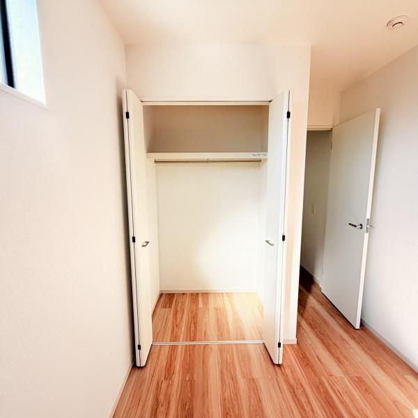 姶良市東餅田1710番6　2号棟 収納 