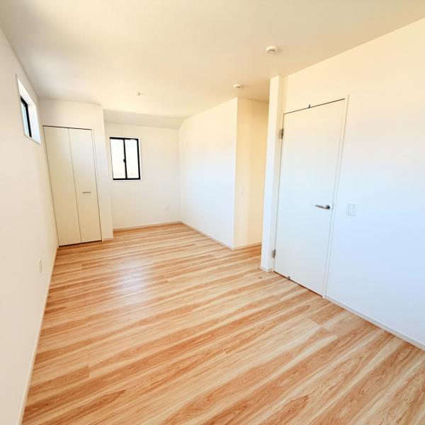 姶良市東餅田1710番6　2号棟 洋室