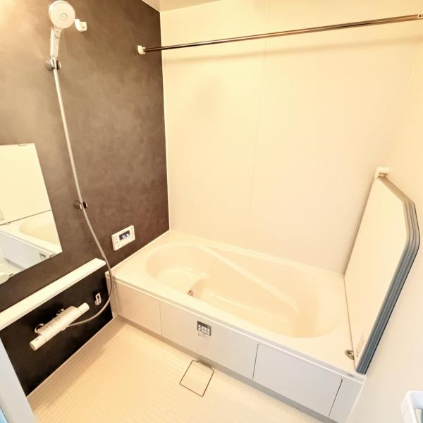 姶良市東餅田1710番6　2号棟 浴室 