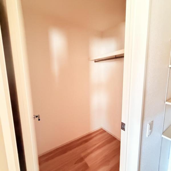 姶良市東餅田1710番6　2号棟 ウォークインクローゼット