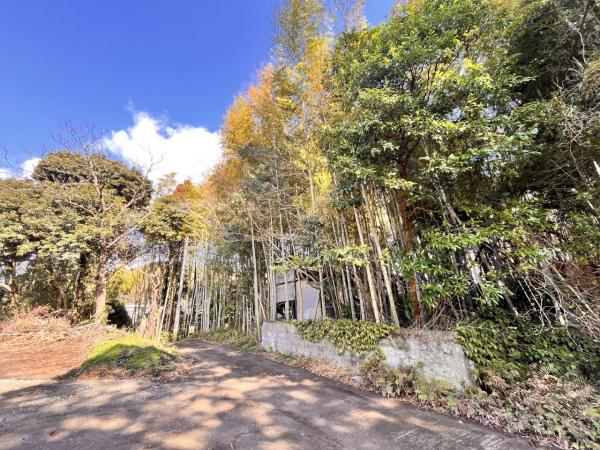 土地 姶良市平松2139番 JR日豊本線姶良駅 700万円