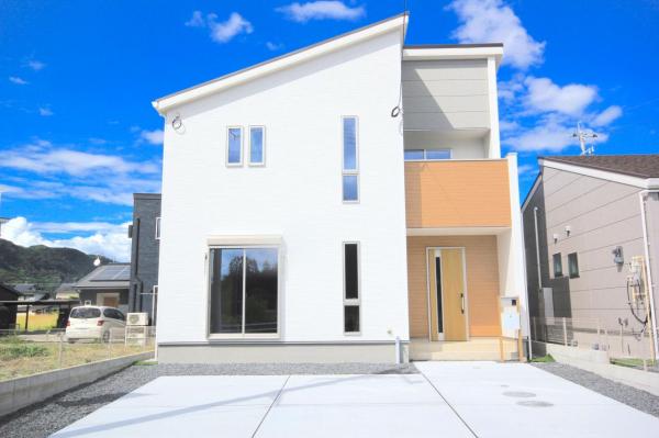 新築戸建 霧島市隼人町松永１丁目235-3 JR肥薩線日当山駅 2,298万円