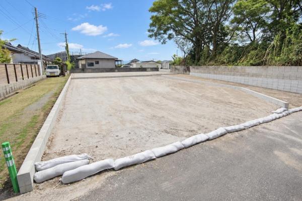土地 霧島市隼人町神宮３丁目234-5、234-6　A区画 JR日豊本線隼人駅 816万円