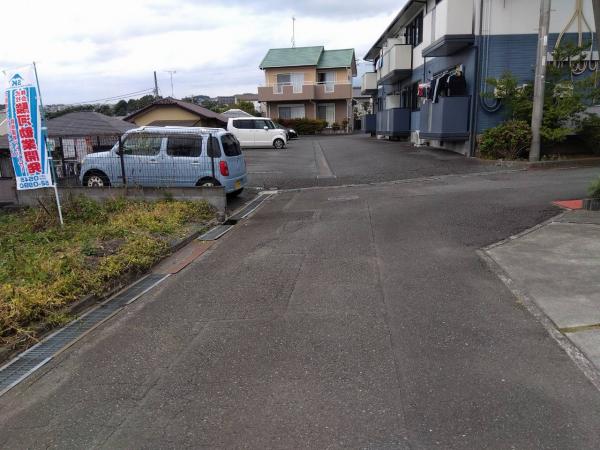 富士市今泉売土地 前面道路含む現地写真 