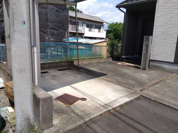 富士宮市小泉中古住宅 駐車場 