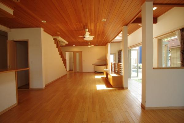 万野原新田中古2080 リビングダイニング