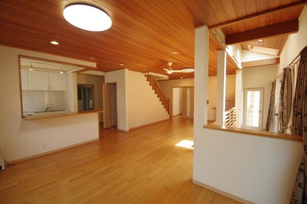 万野原新田中古2080 リビングダイニング