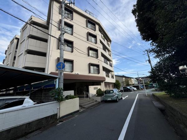 吉原中央マンション 現地外観写真 