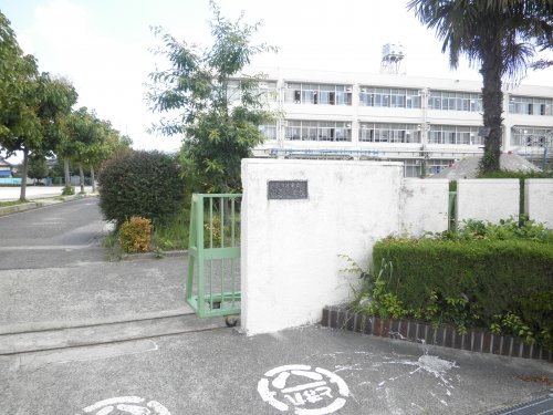 春日井市立山王小学校
