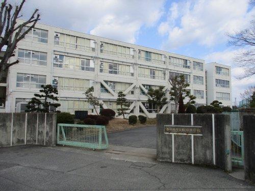 春日井市立松原中学校