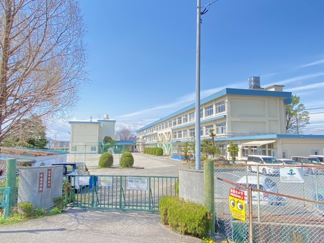 春日井市立牛山小学校