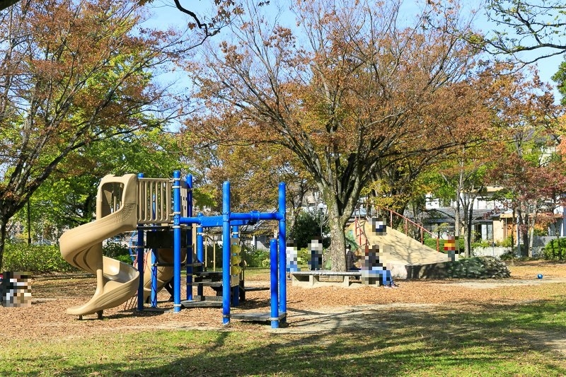 茶屋ケ坂公園