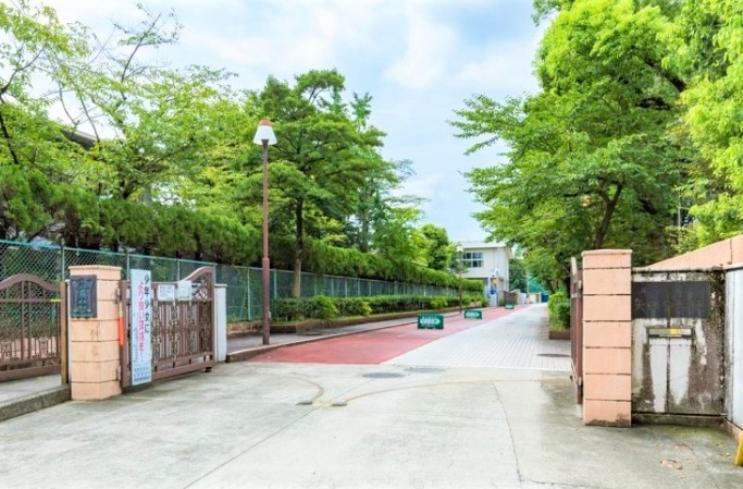 名古屋市立矢田中学校