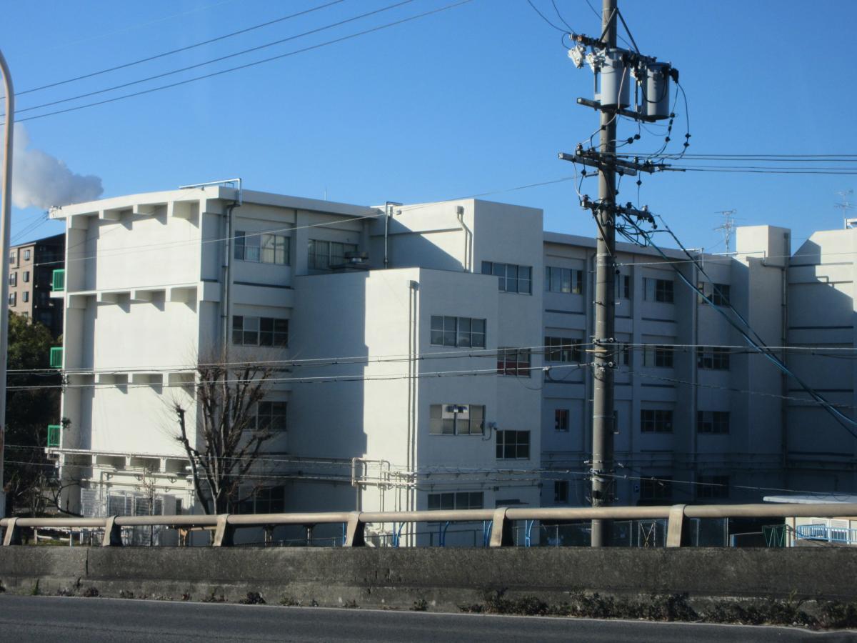 春日井市立上条小学校