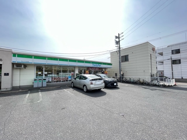 ファミリーマート 守山千代田店