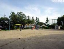 山屋敷公園