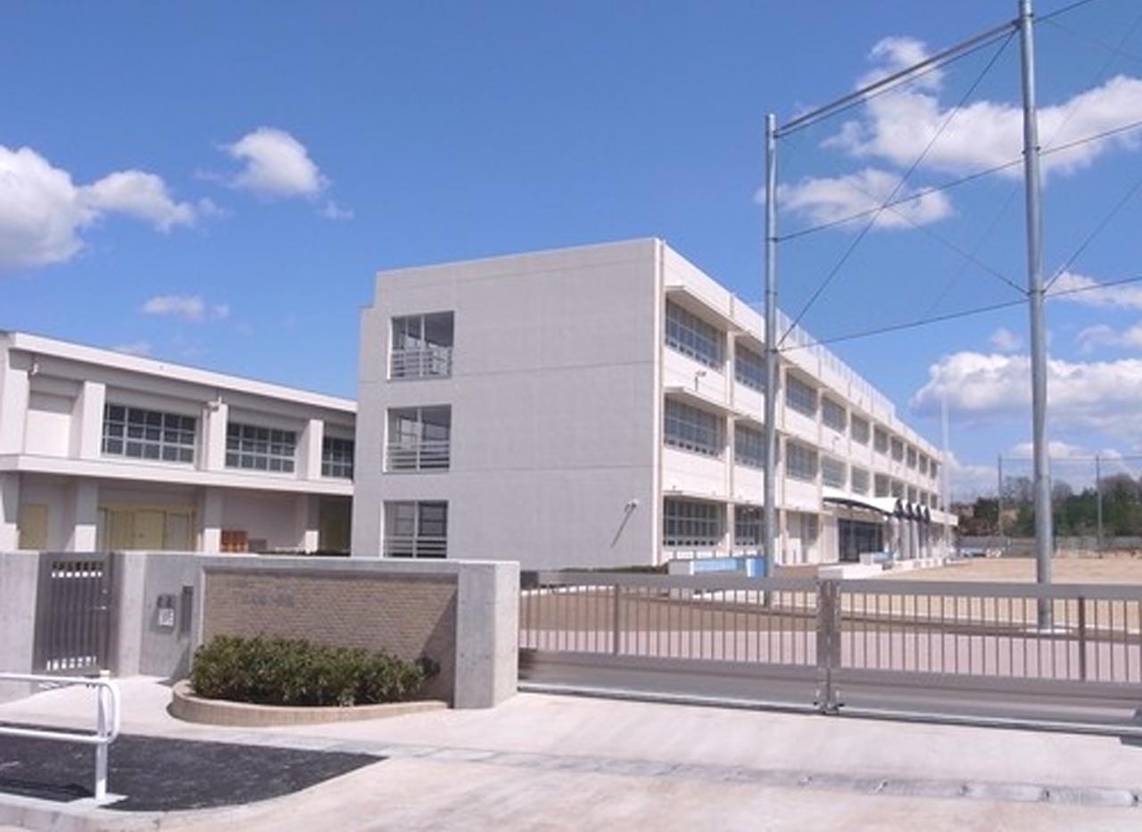 名古屋市立下志段味小学校