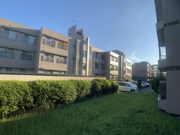 平和が丘住宅４号棟 住戸からの眺望写真 