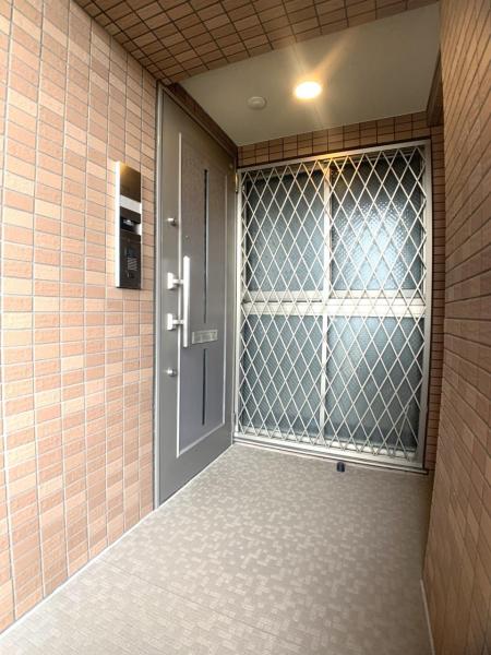 グランドメゾン茶屋が坂 玄関 