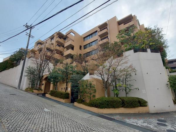グランドメゾン東山 現地外観写真 