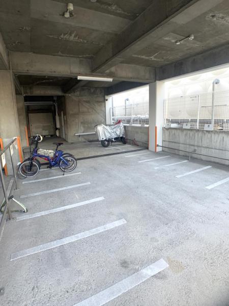 日車マンション平和が丘A棟 駐輪場