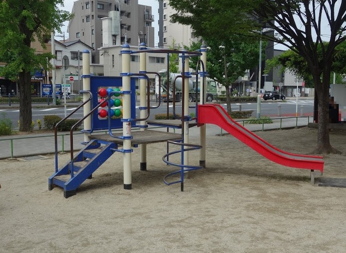 東山通公園