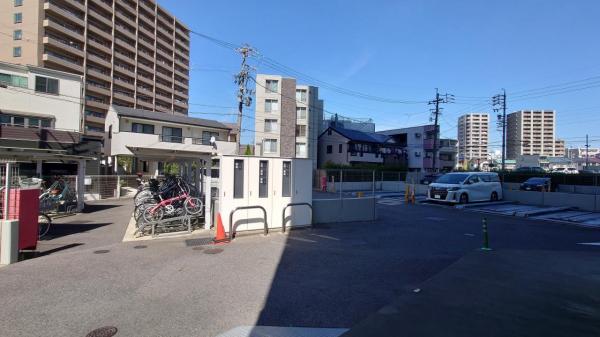 グランスイート千種タワー 駐車場 