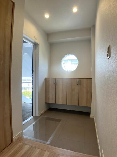 南ヶ丘アイリスB棟 玄関 