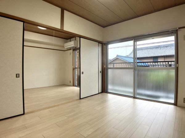 三旺マンション第３名東 リビング以外の居室 