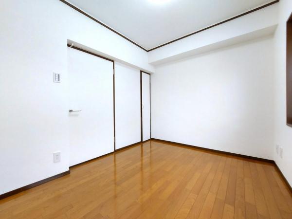 ダイアパレス白壁 リビング以外の居室 