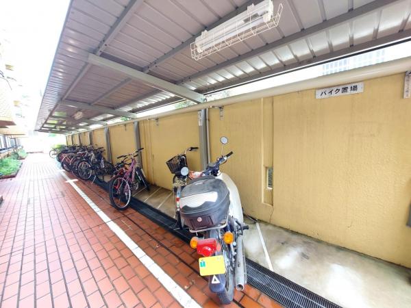 ダイアパレス白壁 駐輪場