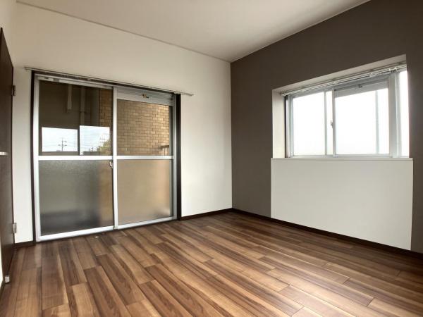 三旺マンション香流 リビング以外の居室 