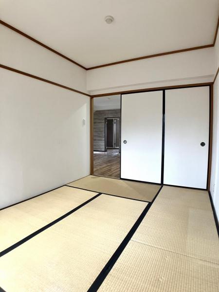 三旺マンション香流 リビング以外の居室 