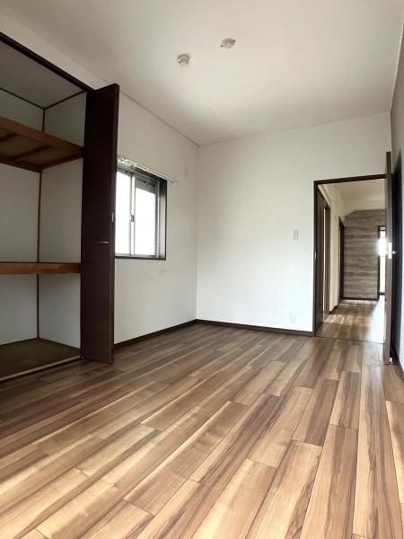 三旺マンション香流 リビング以外の居室 