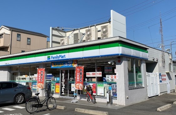 ファミリーマート 千種春岡二丁目店
