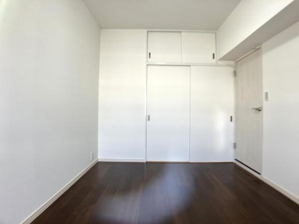 三旺マンション藤森 洋室