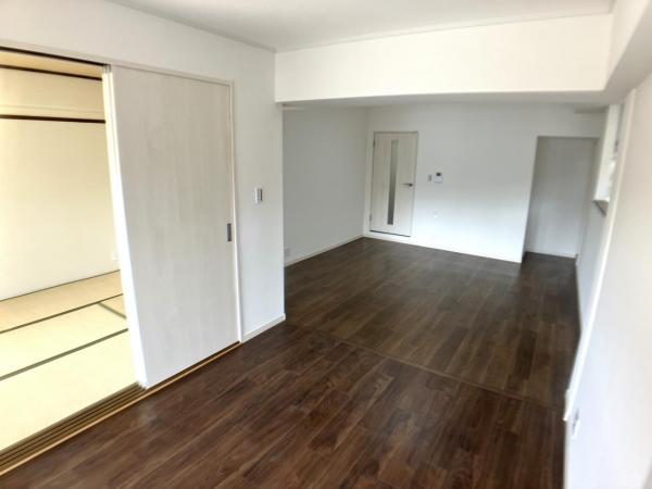 三旺マンション藤森 リビング 