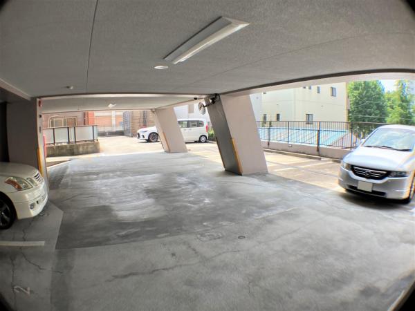 アメニティ新栄 駐車場 