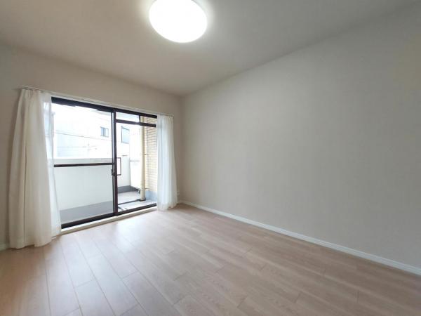 グランドメゾン南明 リビング以外の居室 