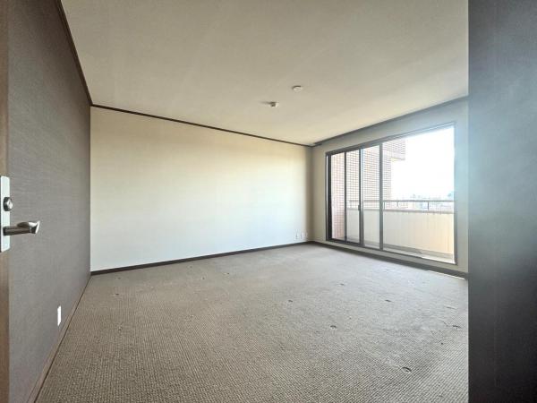 野村向山ヒルズ リビング以外の居室 