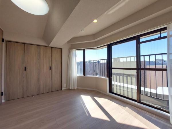 ライオンズマンション東白壁 洋室