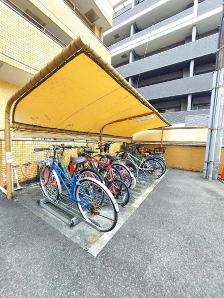 ライオンズマンション東白壁 駐輪場