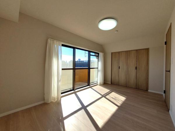 ライオンズマンション東白壁 リビング以外の居室 