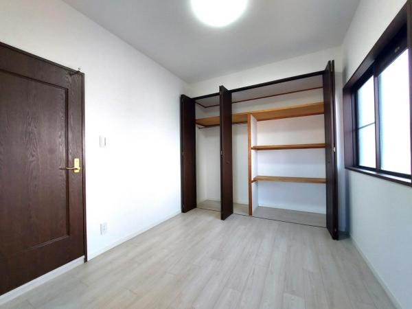 グランドメゾン上野公園 リビング以外の居室 